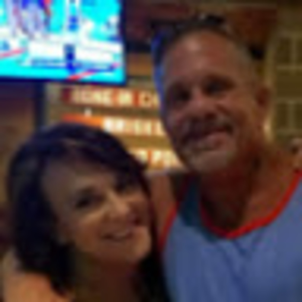 Meet your Posher, Leslie